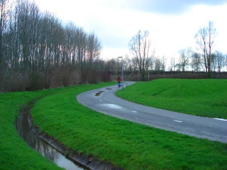 Bike roads also in the suburbs in Groningen, Netherlands. Image Credit: Zachary Shahan / Bikocity